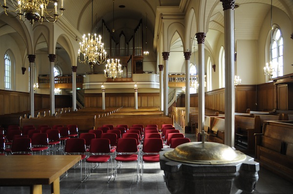 kerk binnen